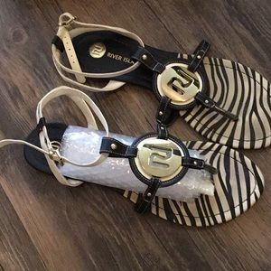 River island flats size 10